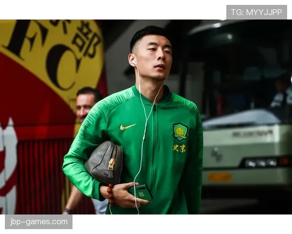 金玟哉展现卓越出球能力，强力提升球队防线水平