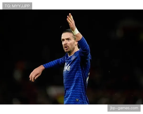 埃弗顿与热刺的激战令英超竞争更加激烈，状态回暖的两队值得关注